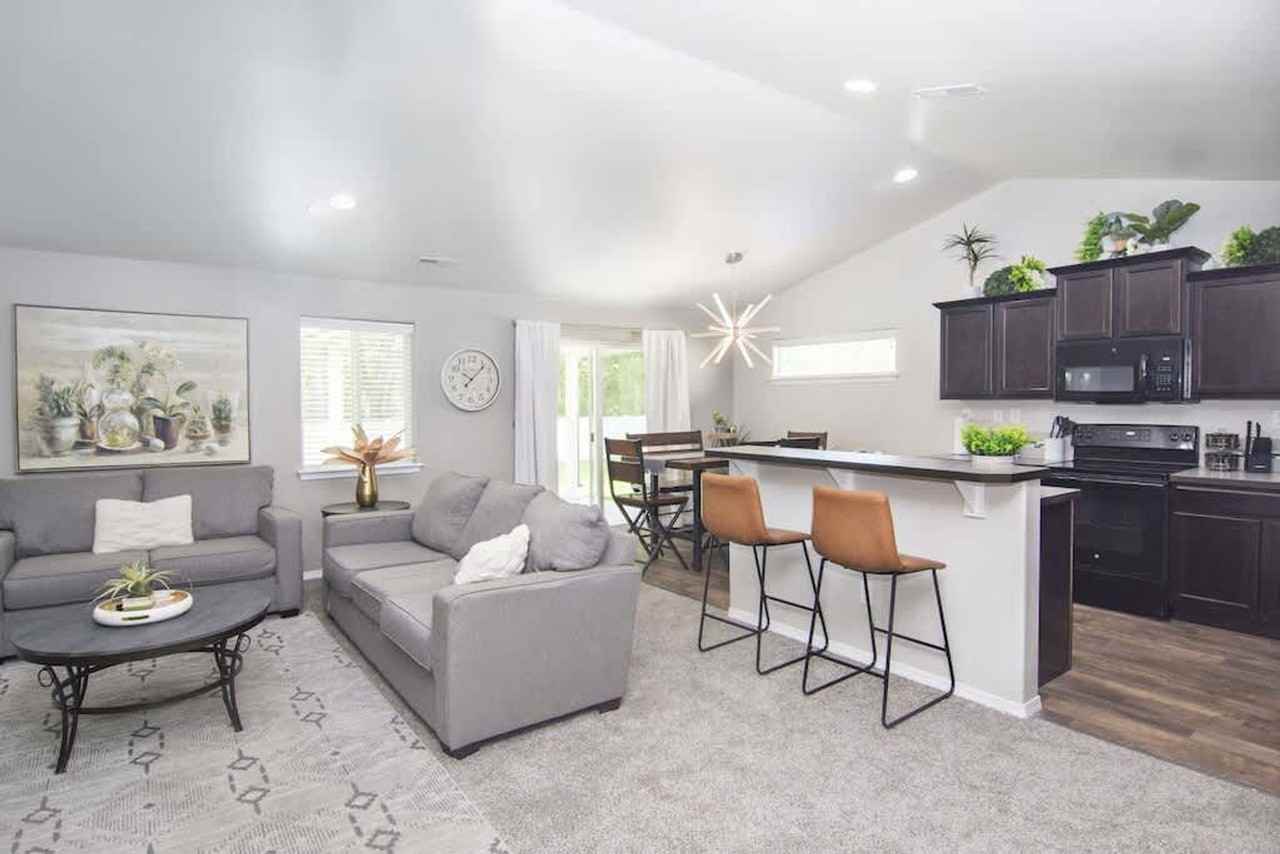 2023 E Elm Grove Dr #1460911P - Photo 3 of 45