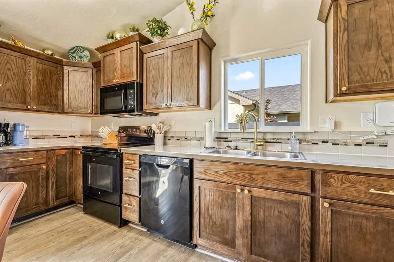 103 N Voyage Ave #1460921P - Photo 7 of 23