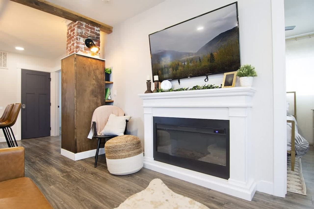 1419 Fairview Ave #1460912P - Photo 2 of 37