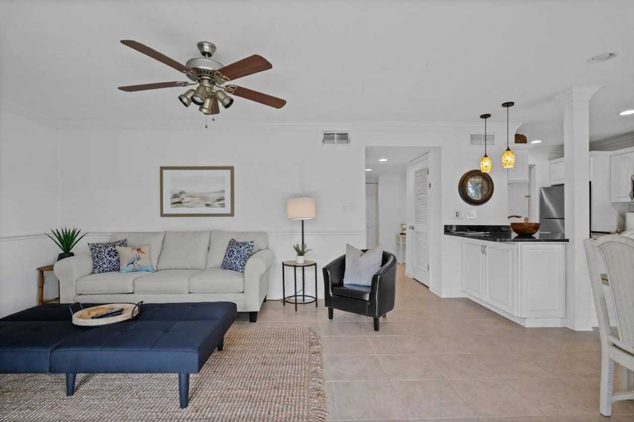 125 Sunset Bay #1447108P - Photo 5 of 43