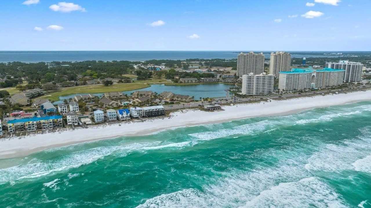 125 Sunset Bay #1447108P - Photo 6 of 43