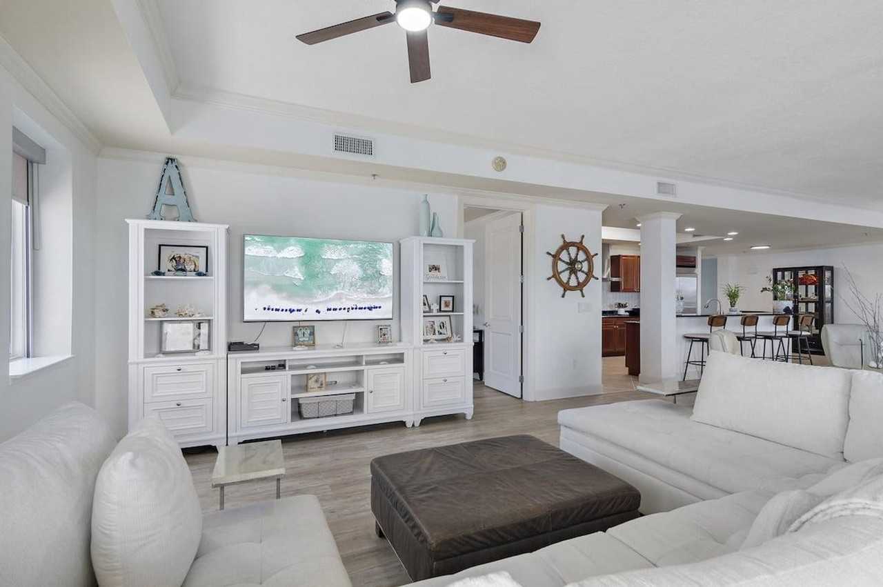 725 Gulf Shore Dr #1447162P - Photo 5 of 50