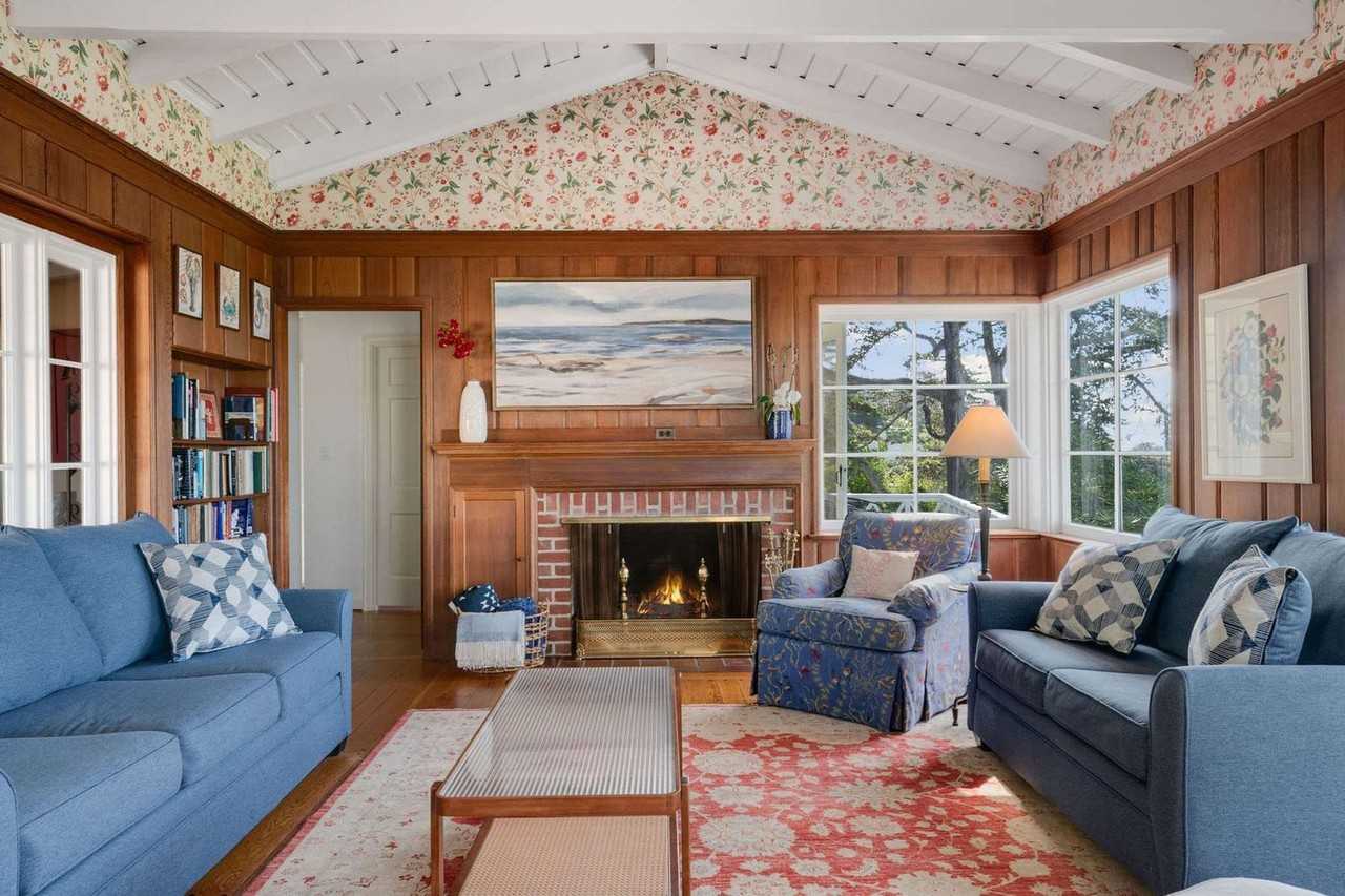 1850 Castellana Rd #1461265P - Photo 3 of 46