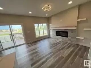 62 Mclean Bend - Photo 6 of 27