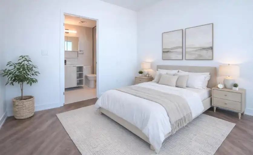 1007 The Queensway - Photo 5 of 7