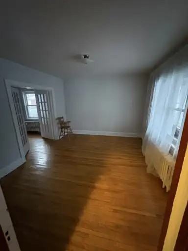 277 Willow St - Photo 3 of 8