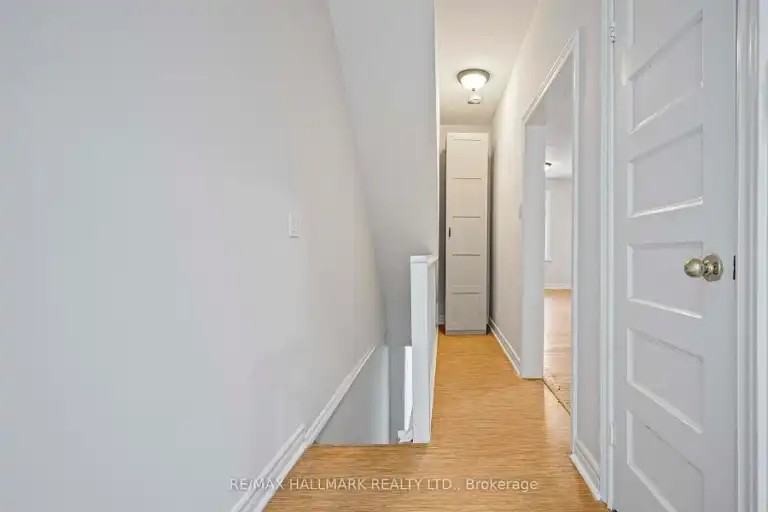 167 Heward Ave - Photo 6 of 18