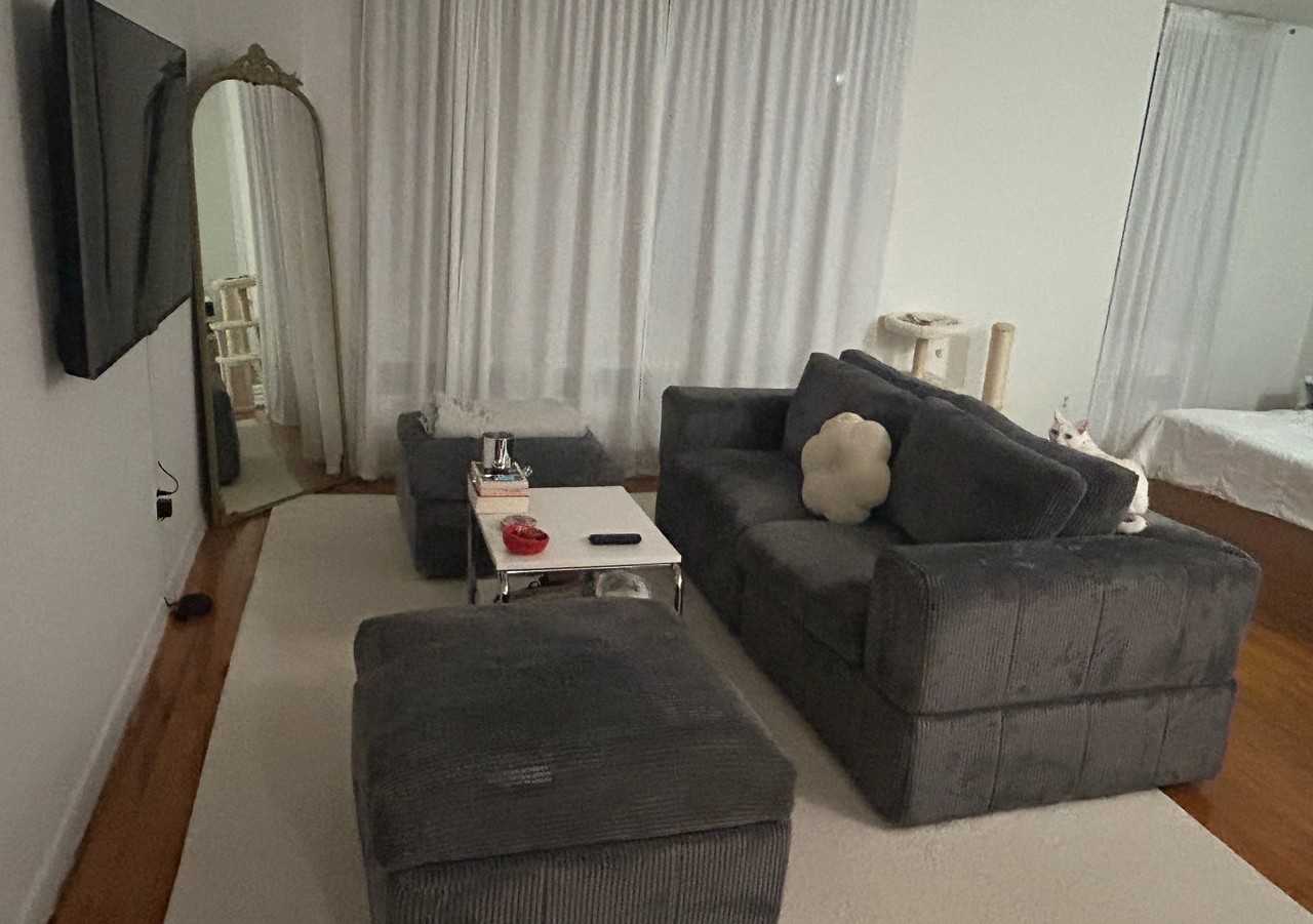 415 Stratford Road #7 - Photo 2 of 5