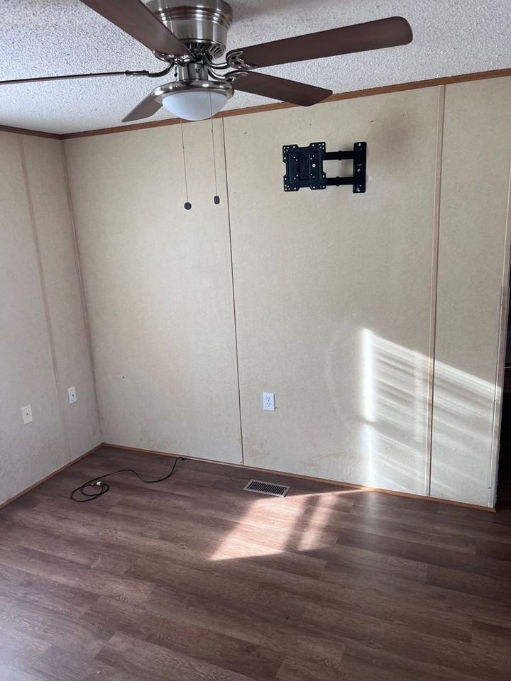 12375 L Landry Rd - Photo 4 of 16