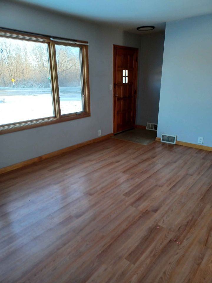 20515 Chippendale Ave W - Photo 4 of 11