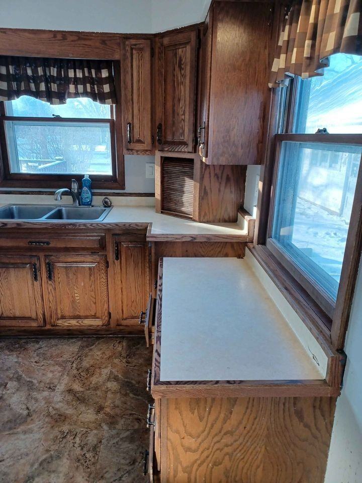 20515 Chippendale Ave W - Photo 2 of 11