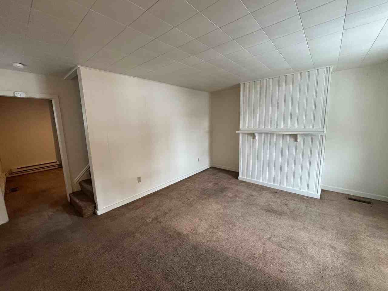 1411 Martha St - Photo 5 of 27