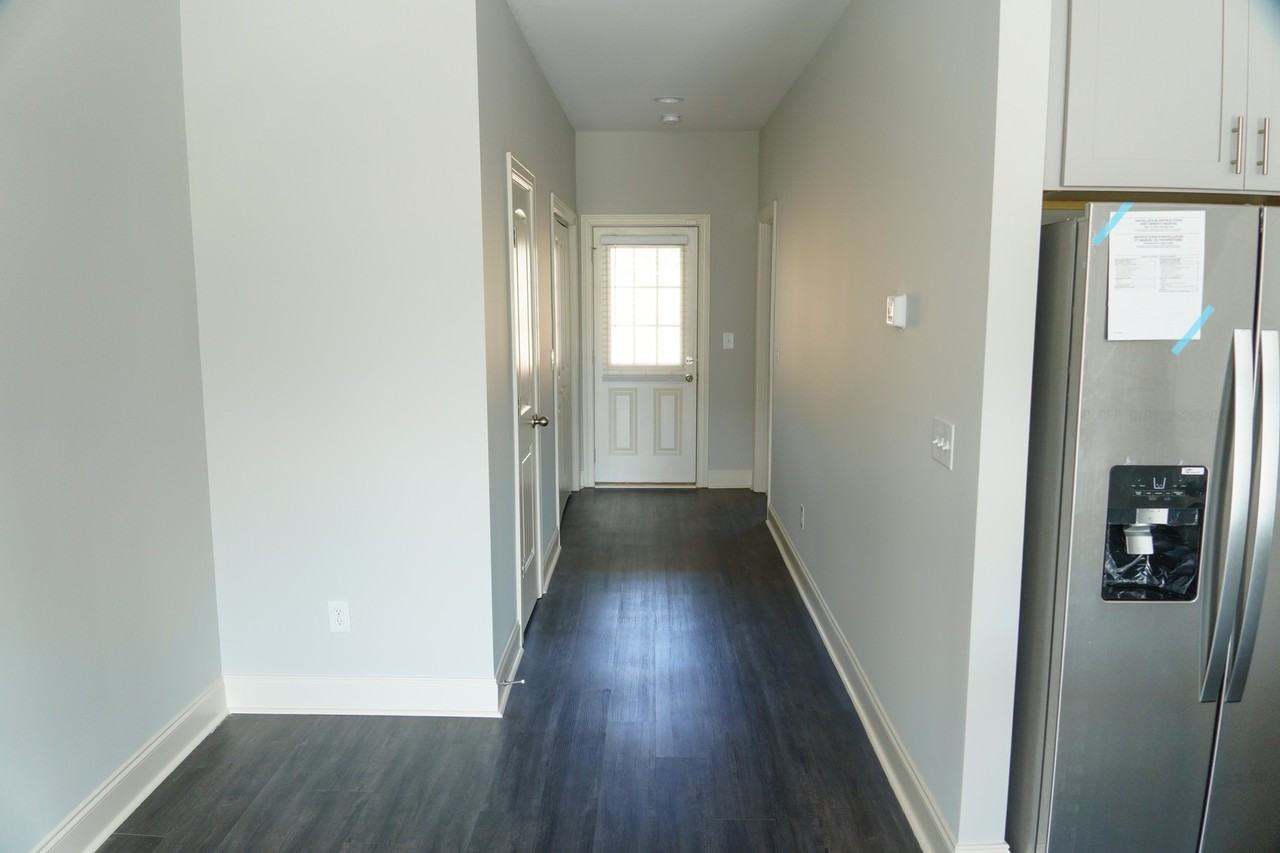 3855 Academy Dr #202 - Photo 7 of 29