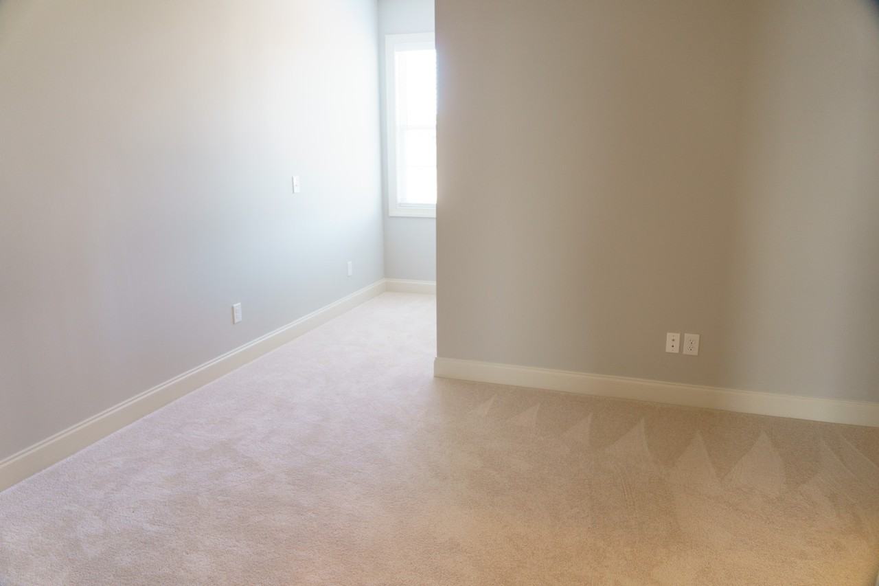 3855 Academy Dr #202 - Photo 5 of 29