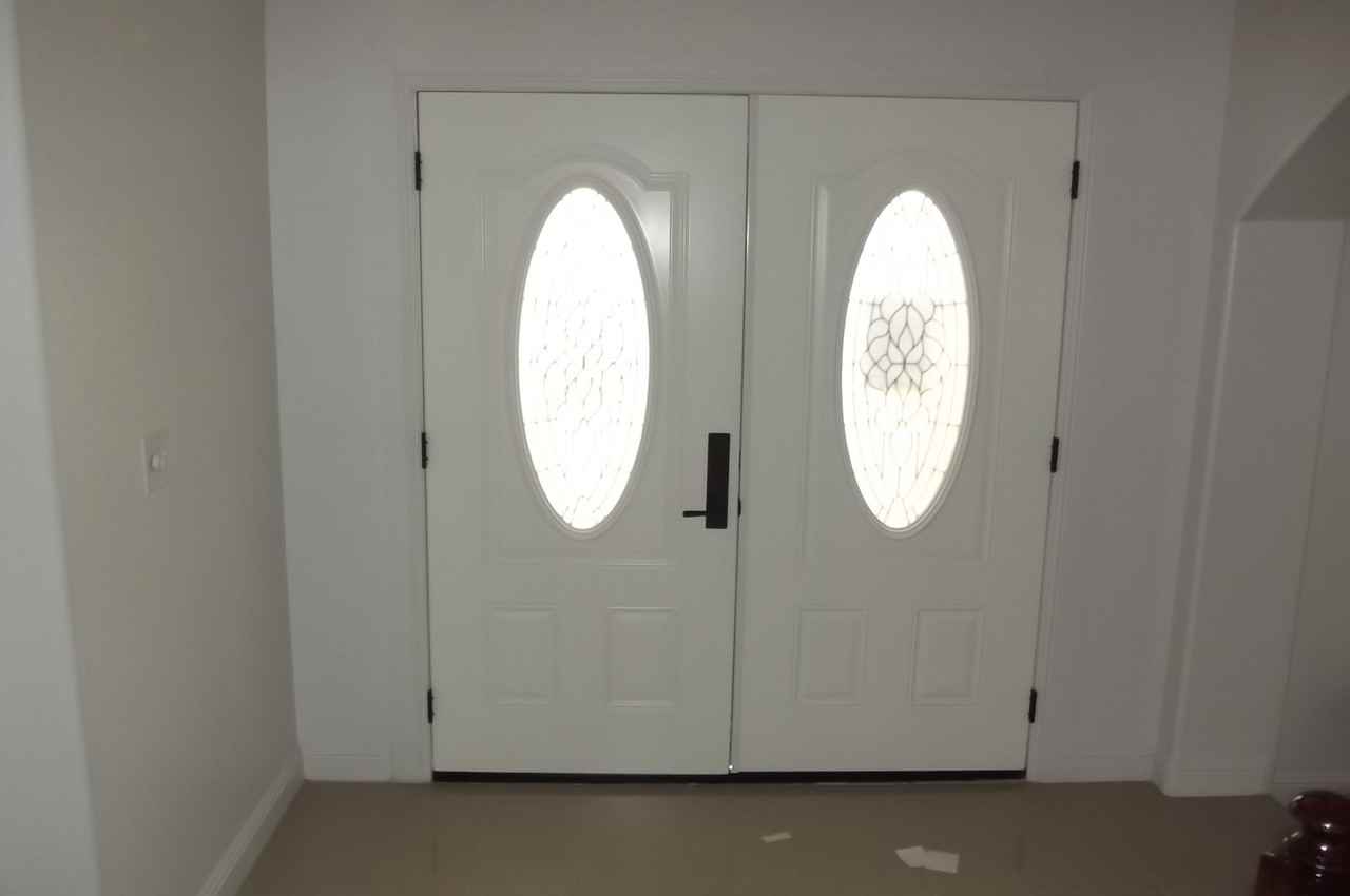 9428 Salt Water Ct - Photo 2 of 15