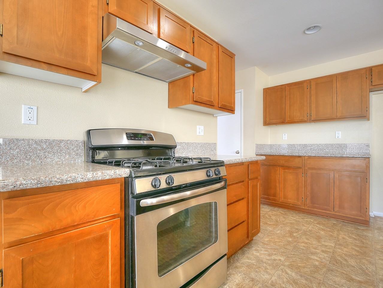 34212 Woodmont #1 - Photo 2 of 50