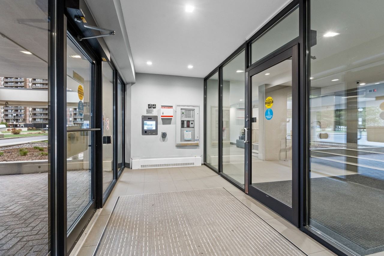 665 Bathgate Drive #2001 - Photo 5 of 52