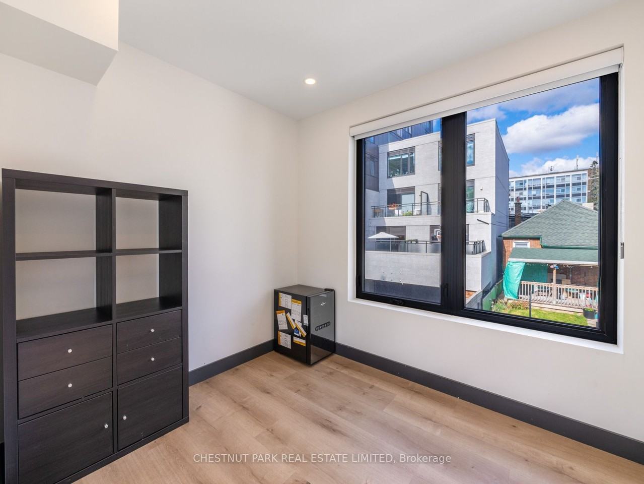 15 Doctor Alan Hutchinson Lane - Photo 7 of 14