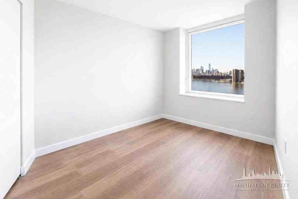 Center Blvd #4707 - Photo 4 of 11