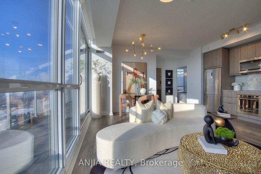 38 Forest Manor Road - Photo 2 of 15