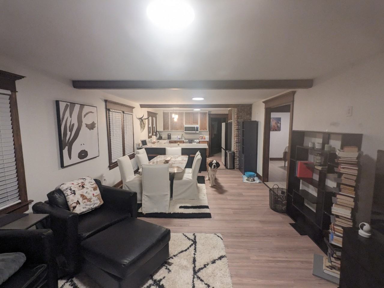 1201 S Lincoln St - Photo 3 of 20