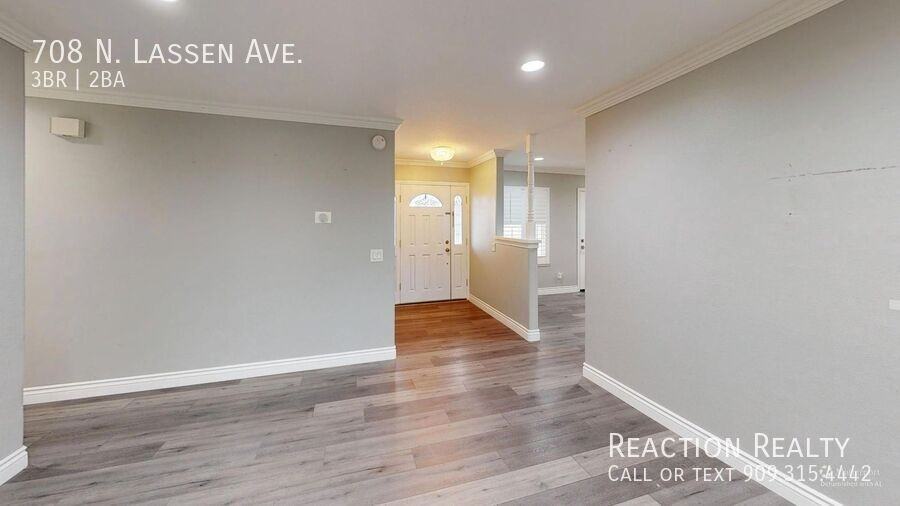 708 N Lassen Ave - Photo 5 of 21
