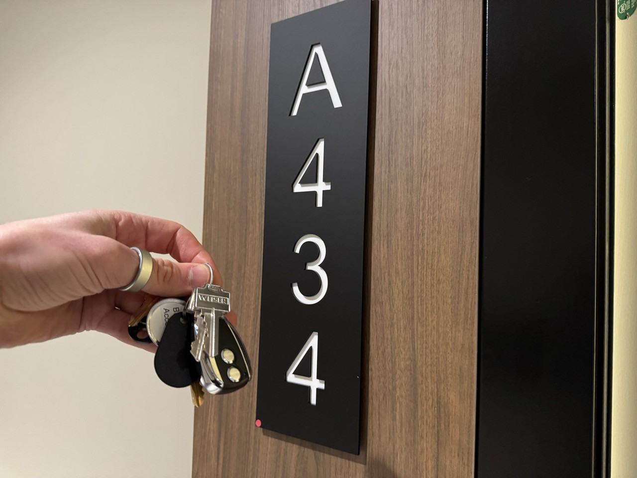 8233 208B Street - Photo 4 of 98