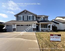 6059 N Silver Spruce Ave - Photo 1 of 1