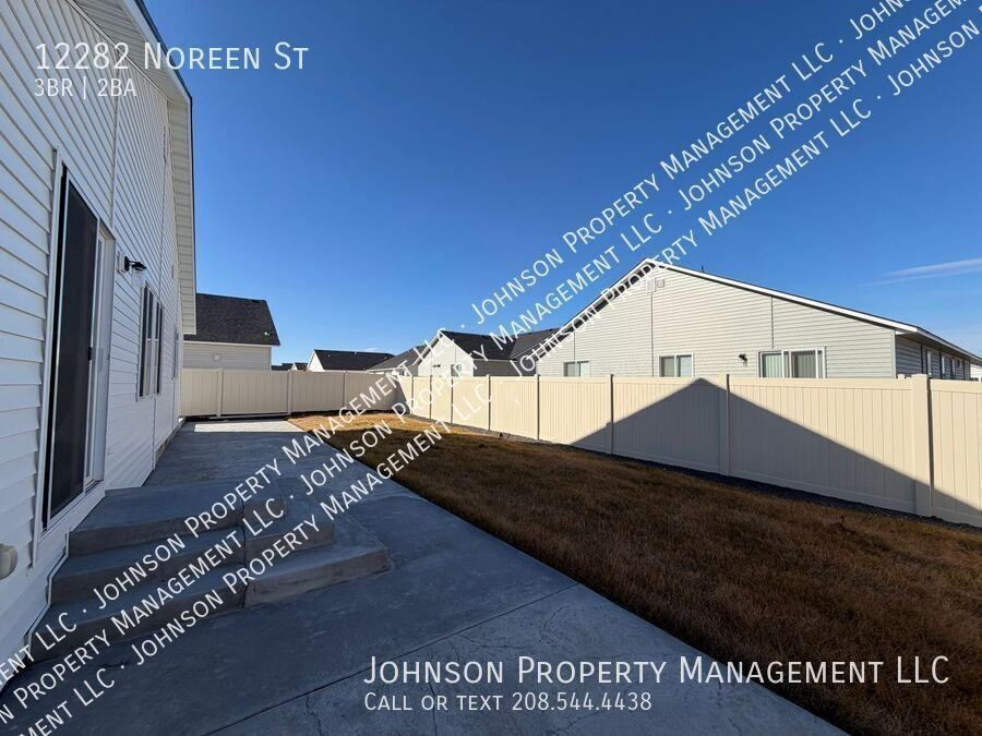 12282 Noreen St - Photo 4 of 6