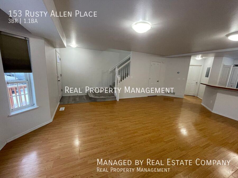 153 Rusty Allen Pl - Photo 3 of 19