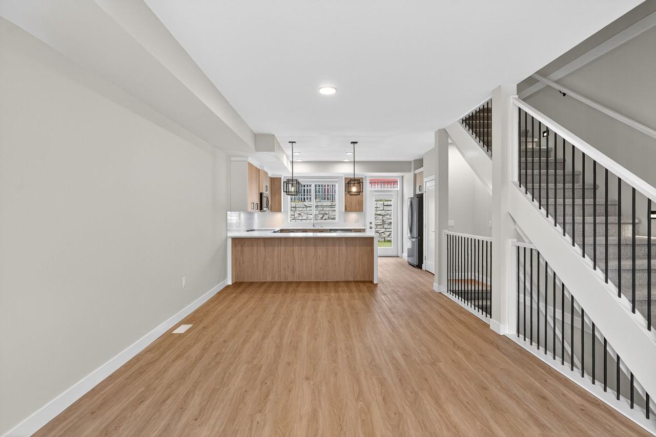 4025 Gellatly Road South #192 - Photo 4 of 27
