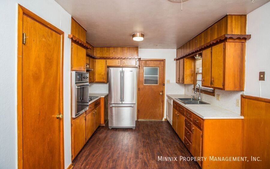 5432 6th St - Photo 5 of 25