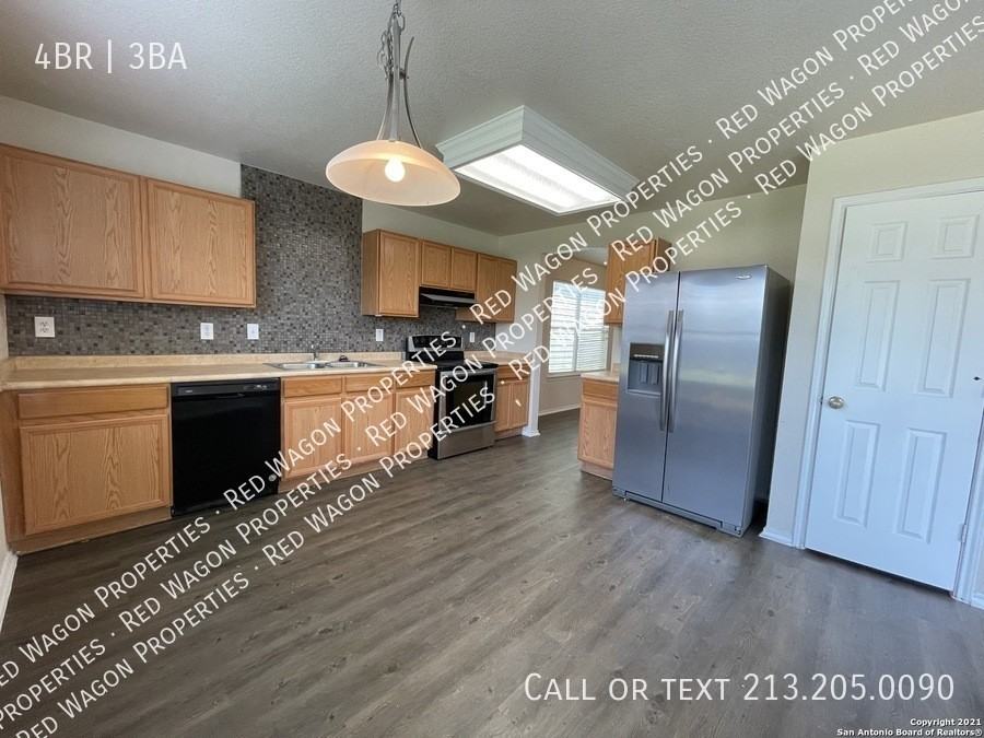 8927 Nature Trl - Photo 6 of 14