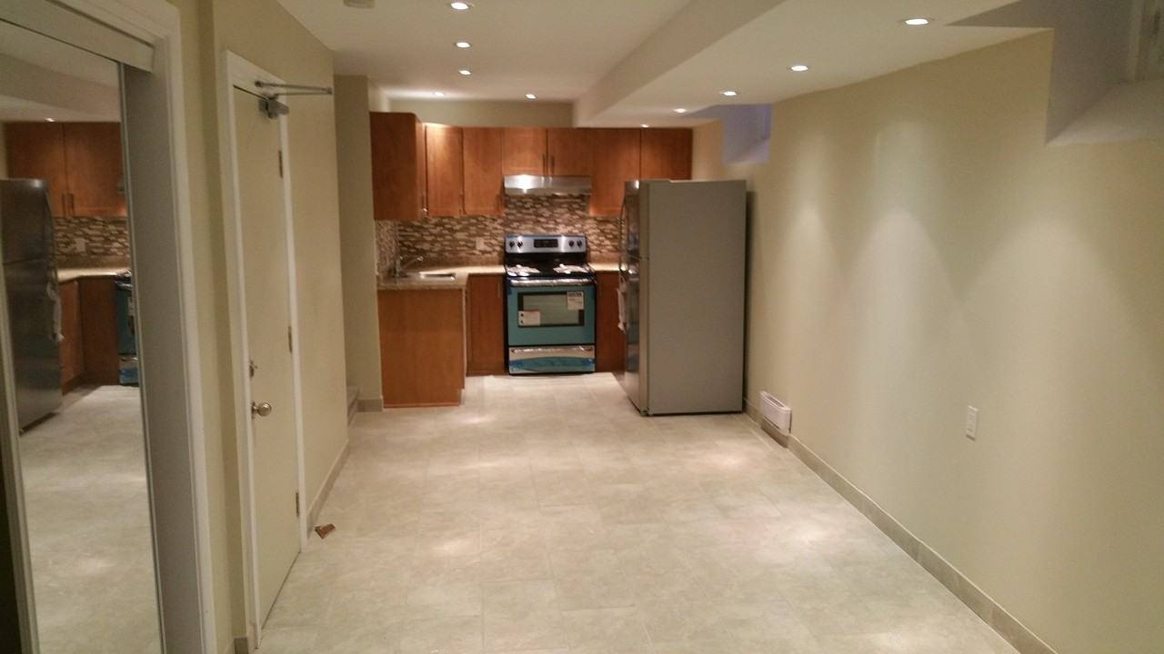 113 Edgewood Avenue - Photo 2 of 9