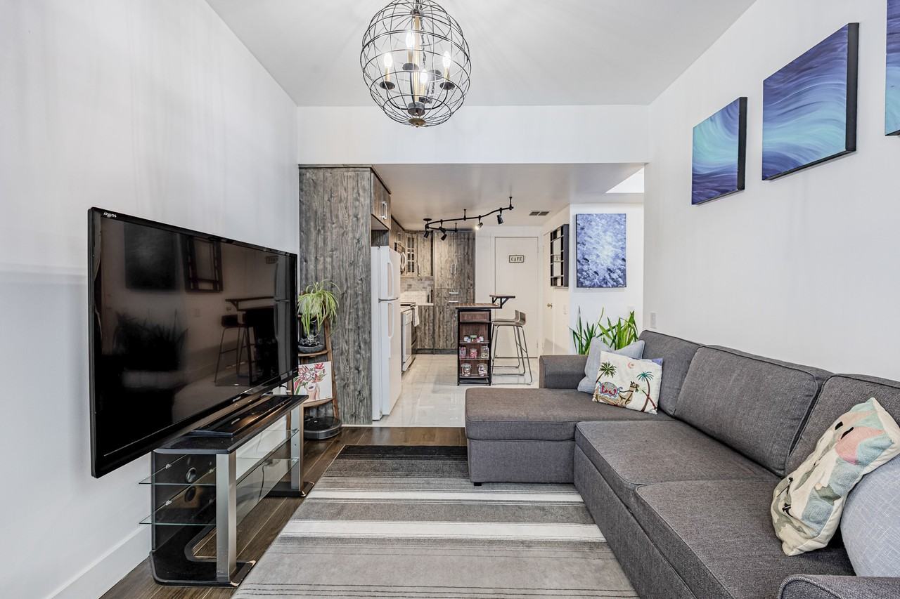 760 Lawrence Avenue West #121 - Photo 4 of 28