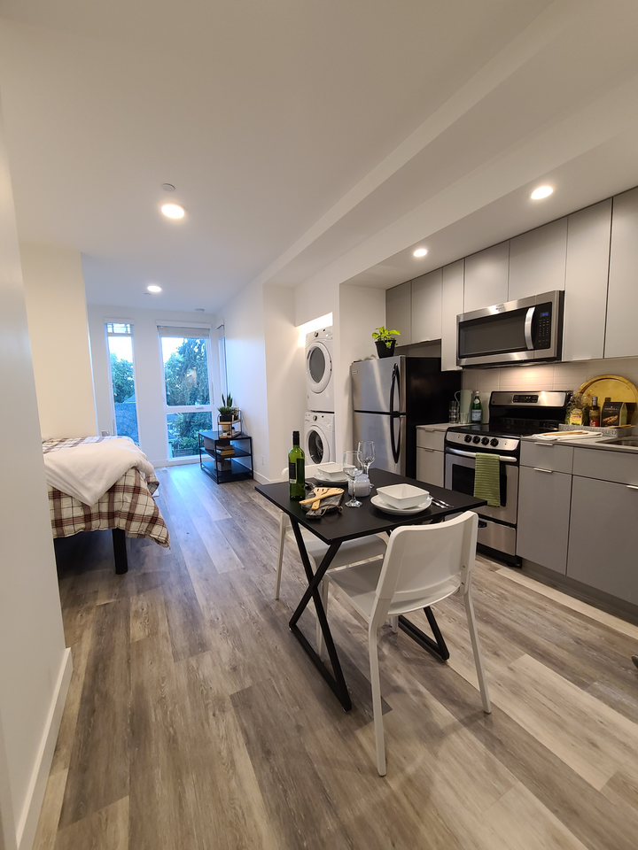 TOD Apartments - Photo 5 of 30