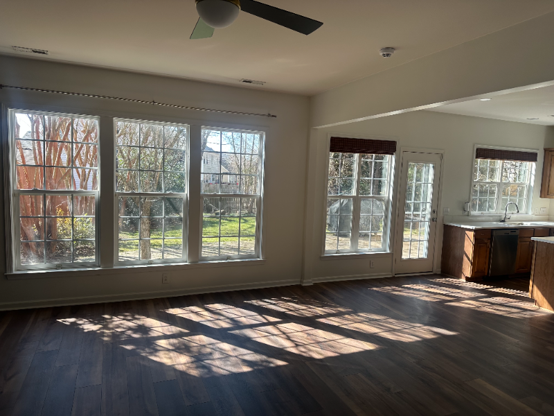 8514 Society St - Photo 7 of 17