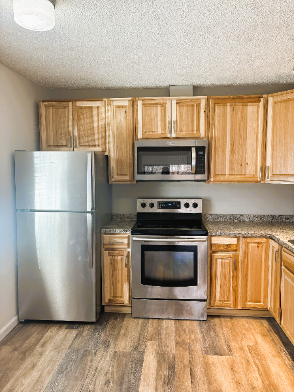 3300 Madison Ave - Photo 4 of 36