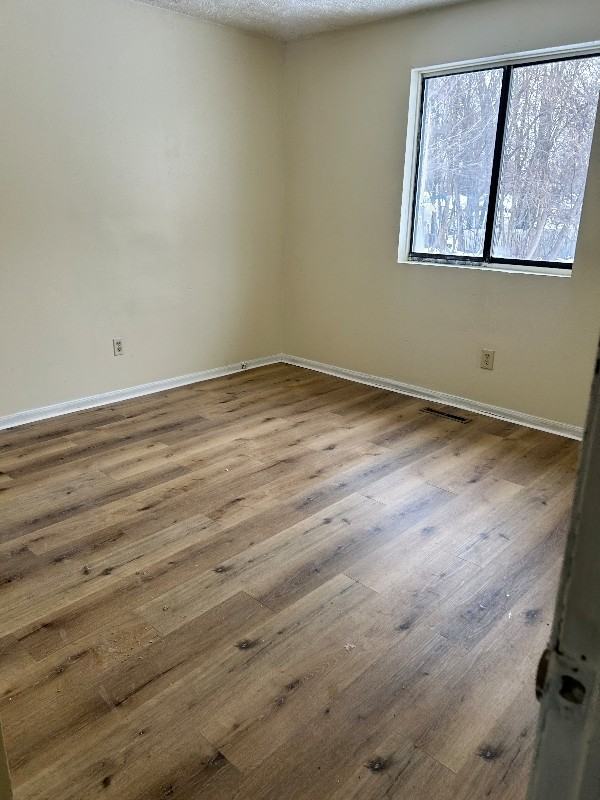 2614 Reo Rd - Photo 3 of 7