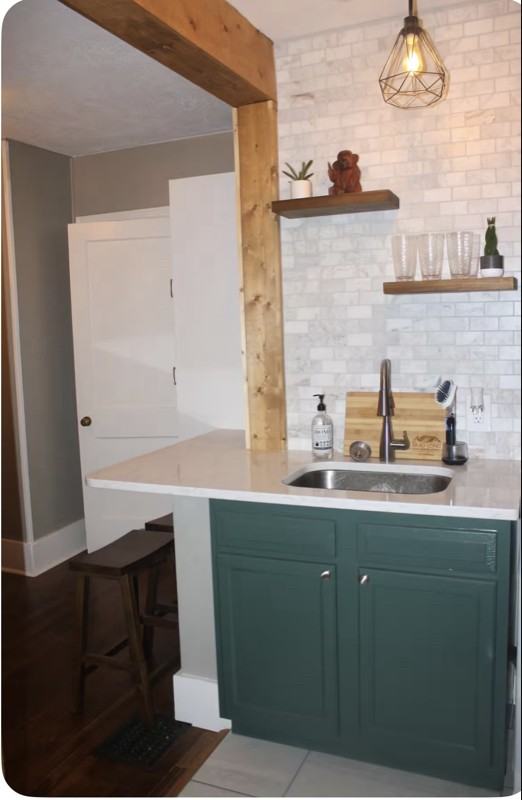 651 Merwin Ave - Photo 4 of 14