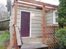 1220 Sw E Ave #B - Photo 1 of 1