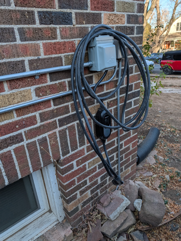 929 11th St #3 - Photo 7 of 11