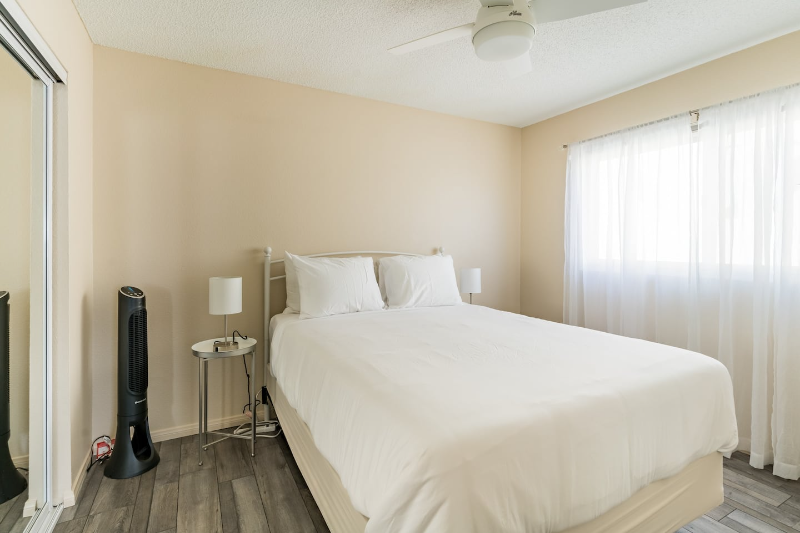 4327 Dawes St - Photo 6 of 10