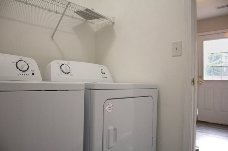 85 Charleston Ln - Photo 5 of 10