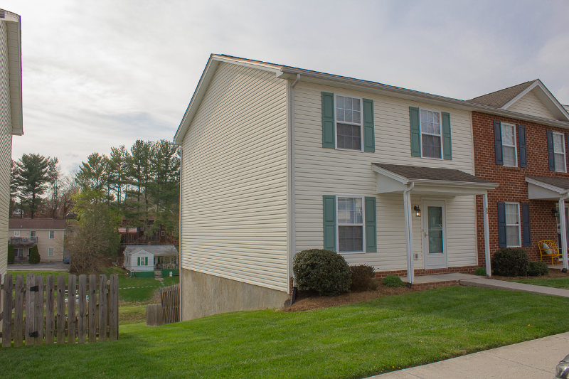 85 Charleston Ln - Photo 7 of 10