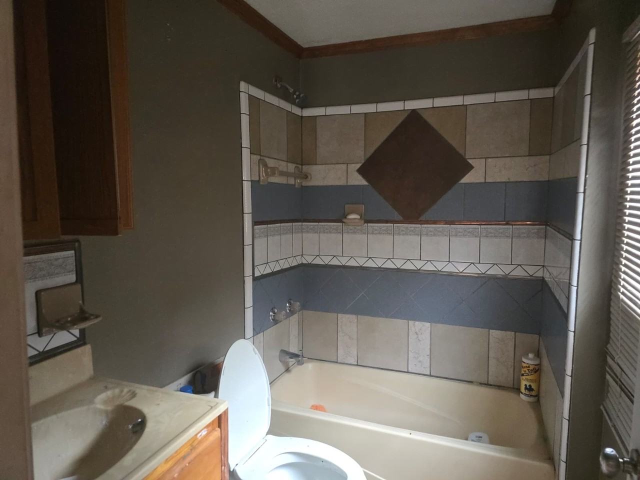 2138 Brown Creek Dr - Photo 2 of 4