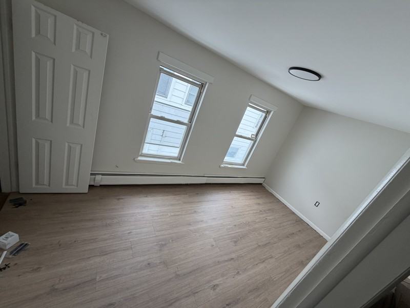 27 Penn St - Photo 6 of 8