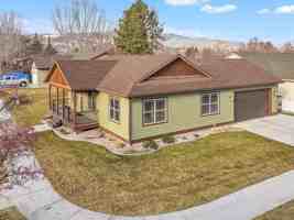 featured image of 11496 Allomont Dr