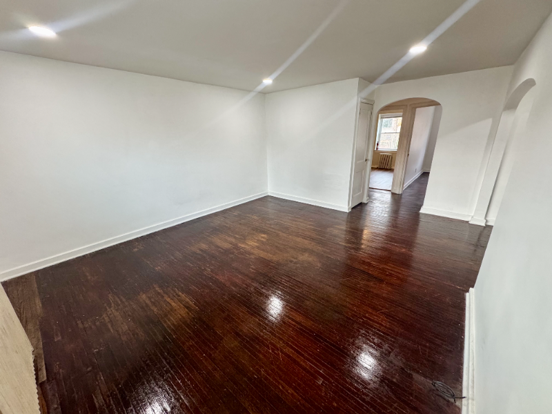 69 Sayers Ave #1stFL