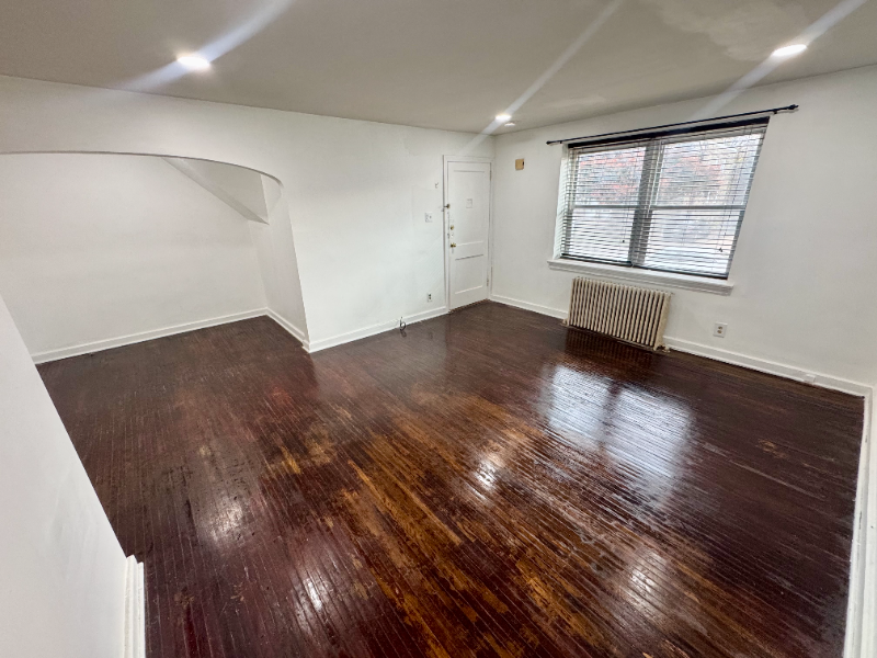 69 Sayers Ave #1stFL - Photo 3 of 9